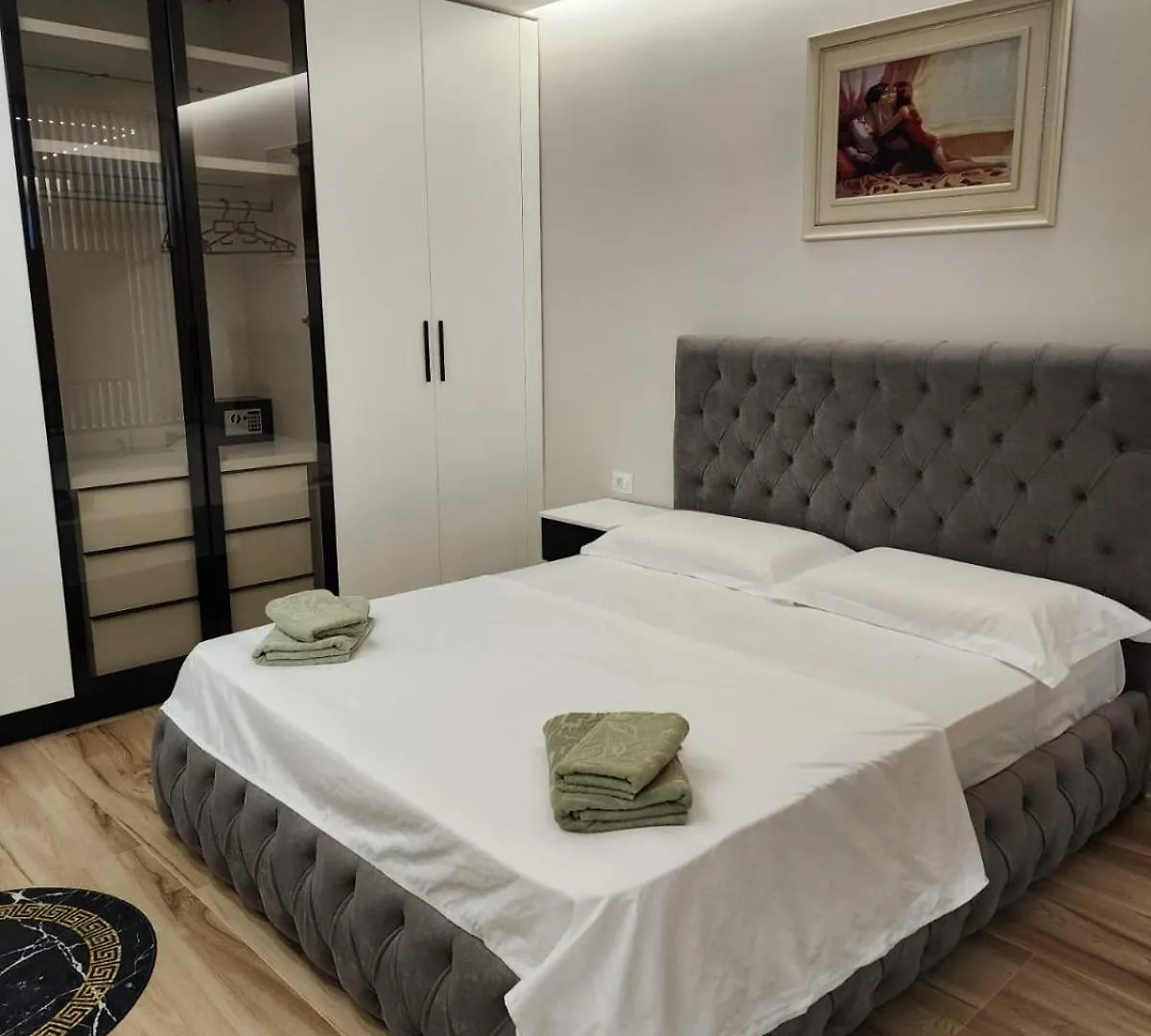 Orange City Center Apartment Tirana